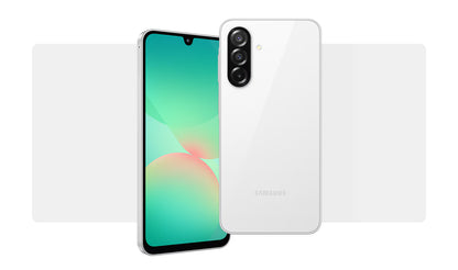 Samsung Galaxy A26 5G color White visto de frente mostrando su pantalla completa Parte trasera del Samsung Galaxy A26 5G color White con módulo de cámara triple